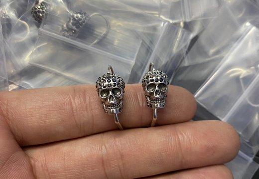 Earrings McQueen 0002