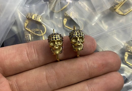 Earrings McQueen 0003