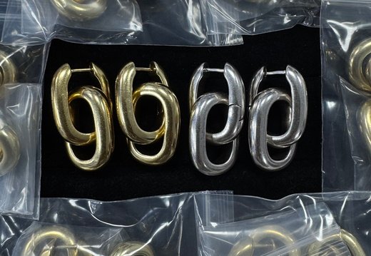 Earrings McQueen 0008