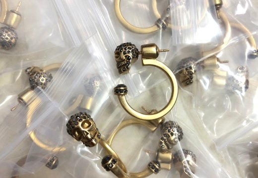 Earrings McQueen 0009