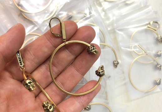 Earrings McQueen 0019