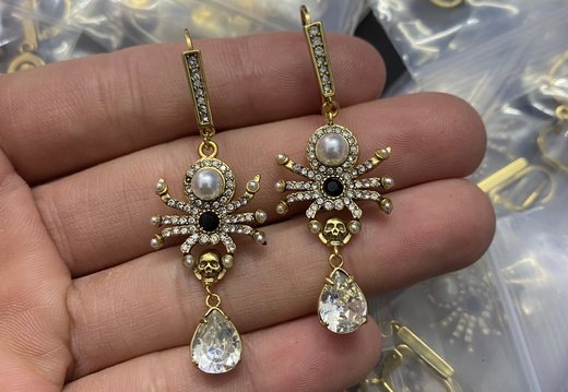 Earrings McQueen 0020