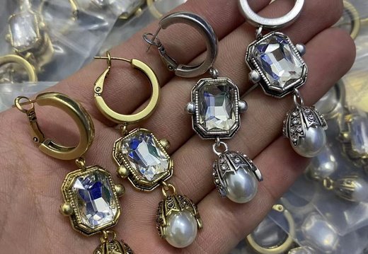 Earrings McQueen 0025