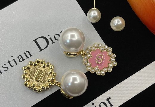 Earstuds Dior 0298