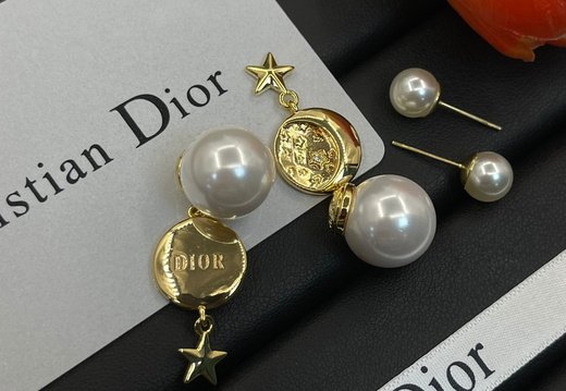 Earstuds Dior 0324