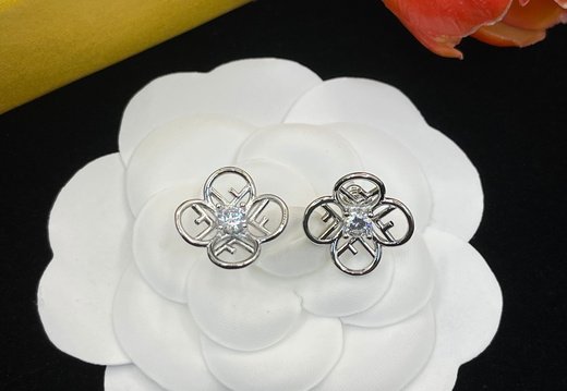 Earstuds Fendi 0001
