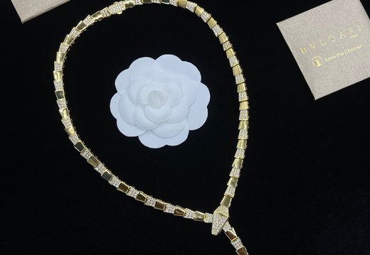 Necklace Bvlgari 0003