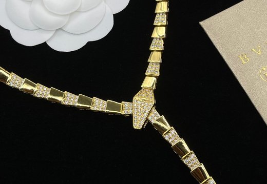 Necklace Bvlgari 0011