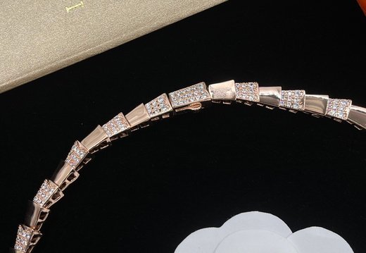 Necklace Bvlgari 0018