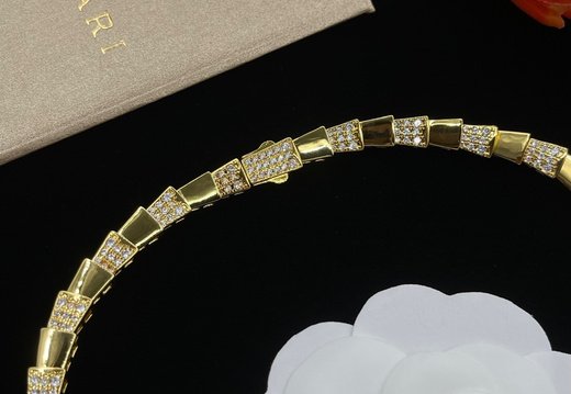 Necklace Bvlgari 0019
