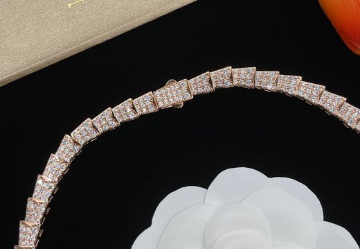 Necklace Bvlgari 0020