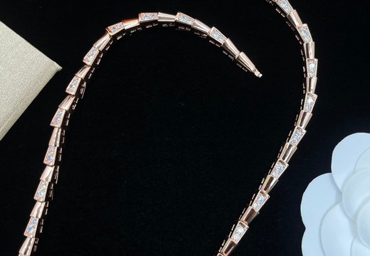 Necklace Bvlgari 0025