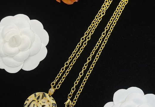 Necklace Cartier 0047