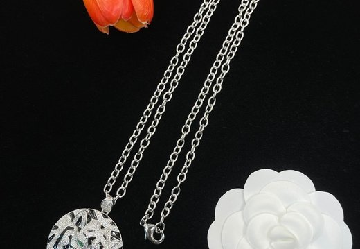 Necklace Cartier 0048