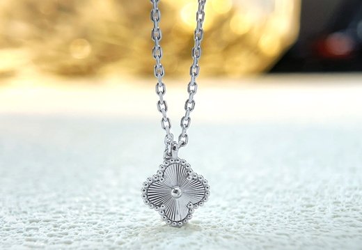 Necklace Van Clef 0046