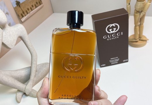 GUCCI
