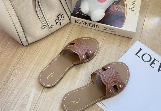 Celine A026 202505060006