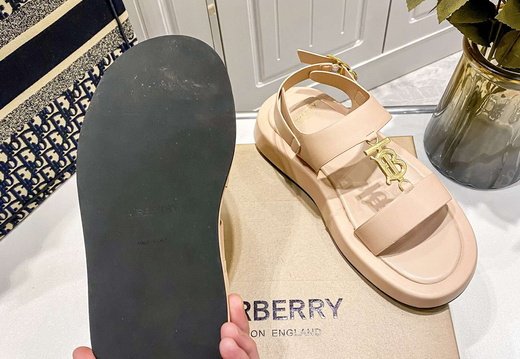 Dior A026 202505060019