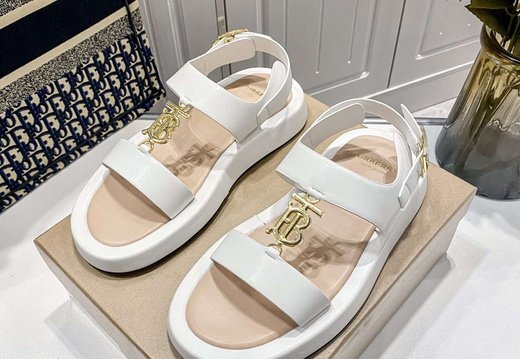 Dior A026 202505060020