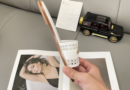 Dior A026 202505060023