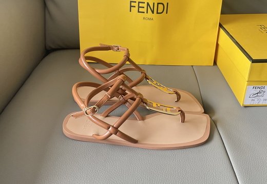FENDI A026 202505060009