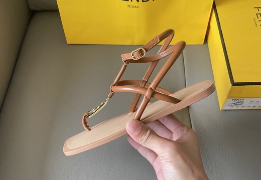 FENDI A026 202505060011