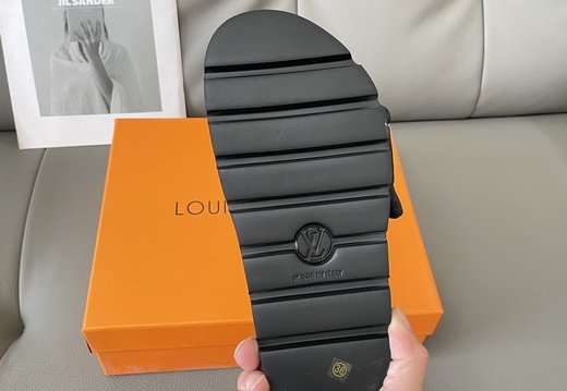 LV A026 202505060034