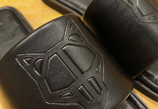 Naked Wolf A026 202505060006