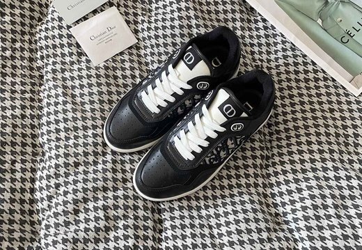 Sneakers A026 202505060071