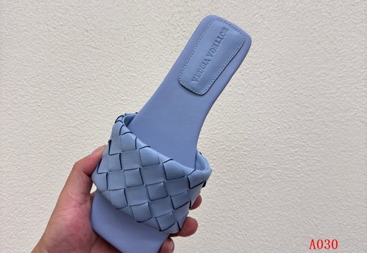 Bottega A030 202505300001