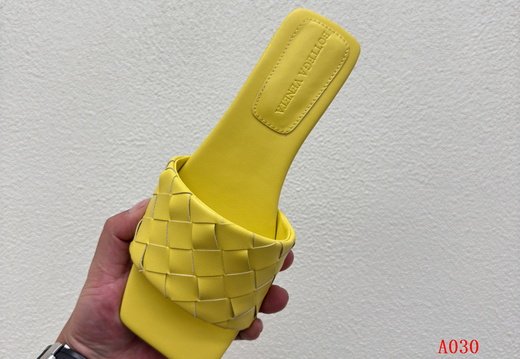 Bottega A030 202505300004