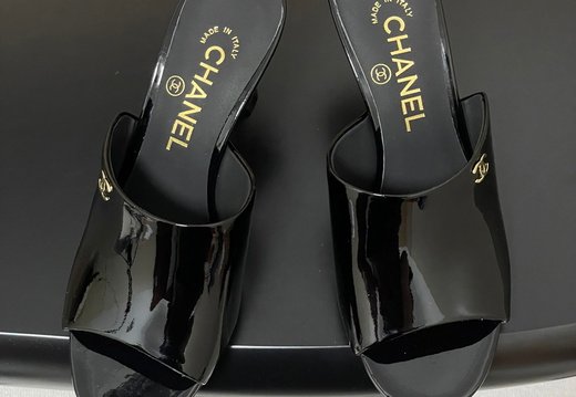 Chanel A030 202505300004