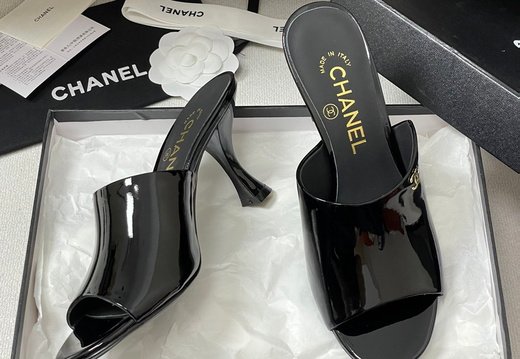 Chanel A030 202505300008