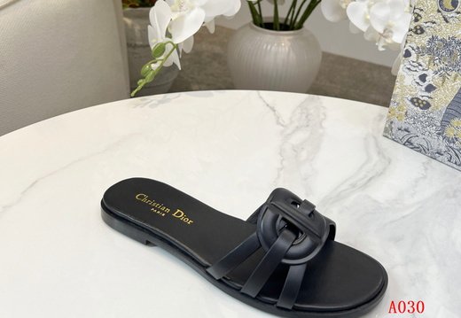 Dior A030 202505300029