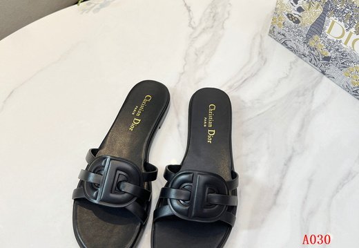 Dior A030 202505300033