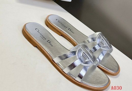 Dior A030 202505300045