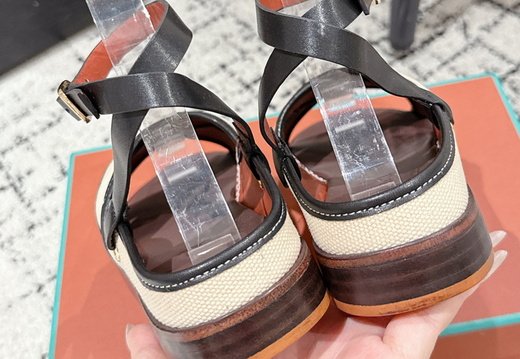 Loro Piana A030 202505300011