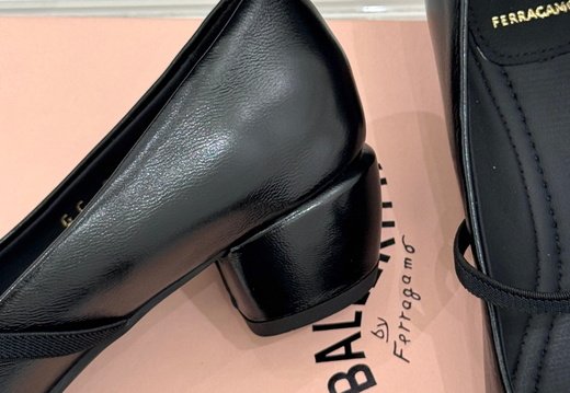 Miumiu A030 202506030006