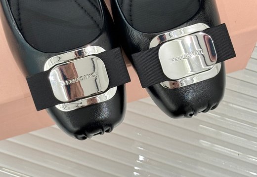 Miumiu A030 202506030007