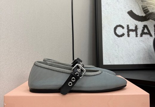 Miumiu A030 202506030022