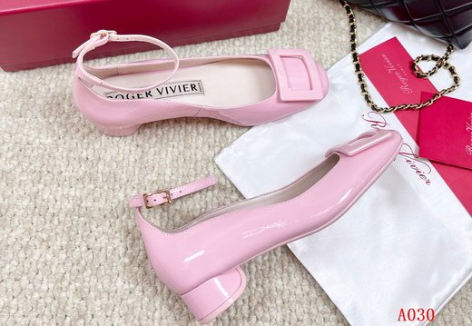 Roger Viver A030 202505300003