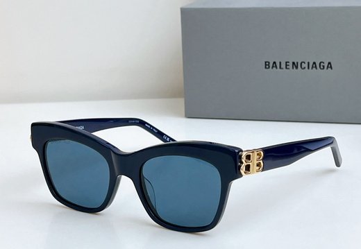 Balenciaga 016