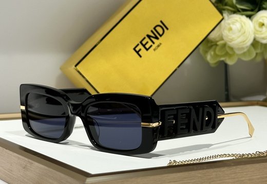 Fendi 0023