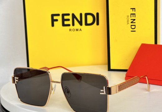 Fendi 0049