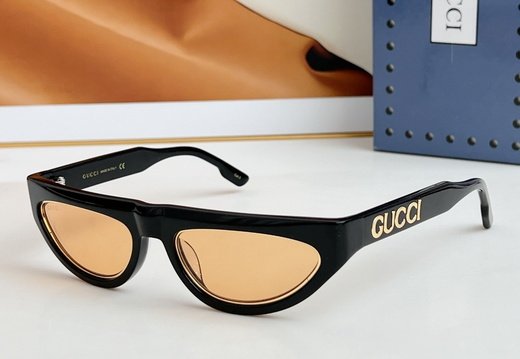 Gucci 0044