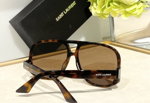 Saint Laurent 0033