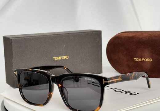 Tom Ford 0014