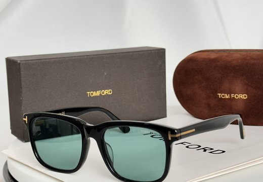 Tom Ford 0010