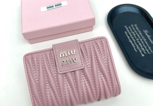 Miumiu A008 20250330 0005. 0005