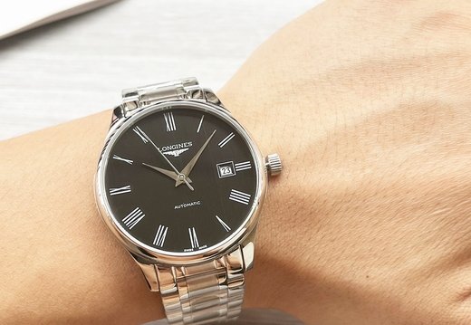 0037 LONGINES